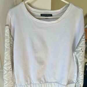 Boston Proper White Lace Sleeve Sweatshirt